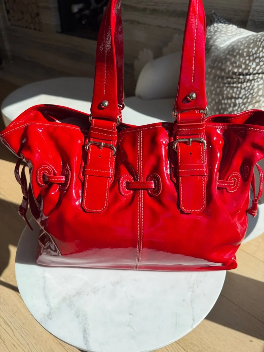 Dooney & Bourke Shiny Red Patent Leather Tote - NWOT - Picture 5 of 8